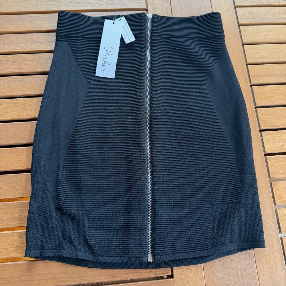Parker Knit Pencil Skirt with Back Zip, size M, Brand New with Tags